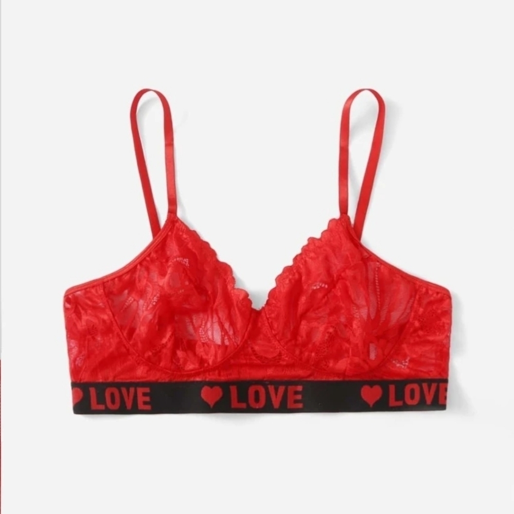 RED ROMANTIC LOVE BRALETTE - Picture 4 of 8